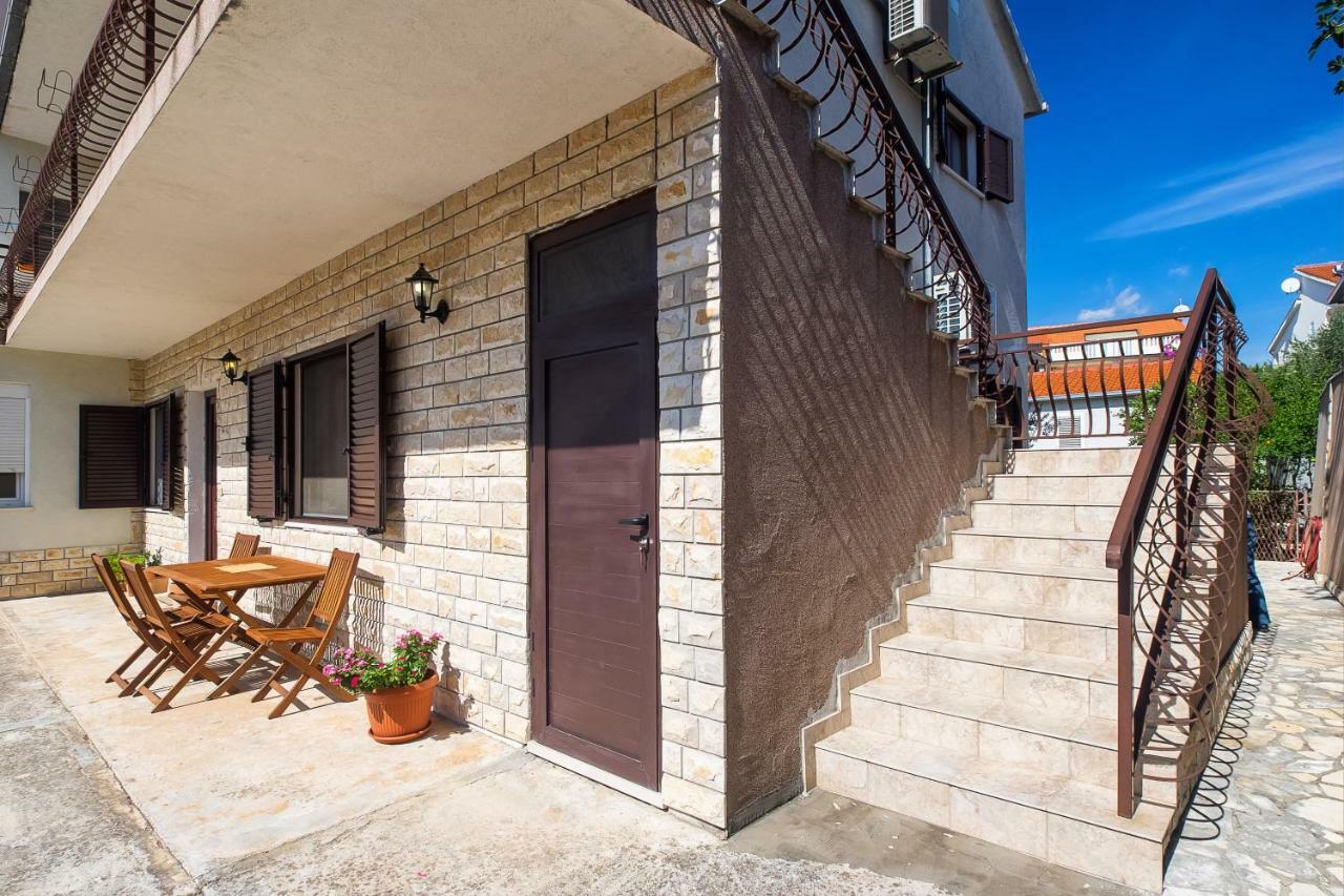 Apartment Olivera Trogir Exterior photo